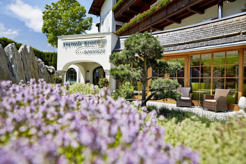 Ayurveda Resort Sonnhof Тирзее Екстериор снимка